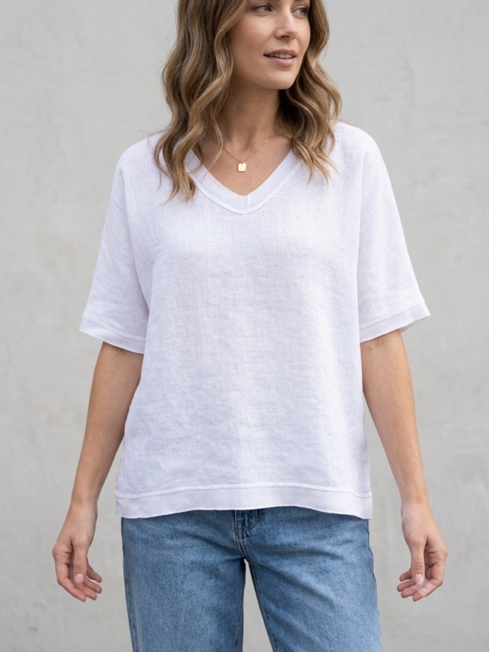Tempo Paris Italy White Linen Cotton Blend V-Neck Boxy Top Size XL Euro Summer